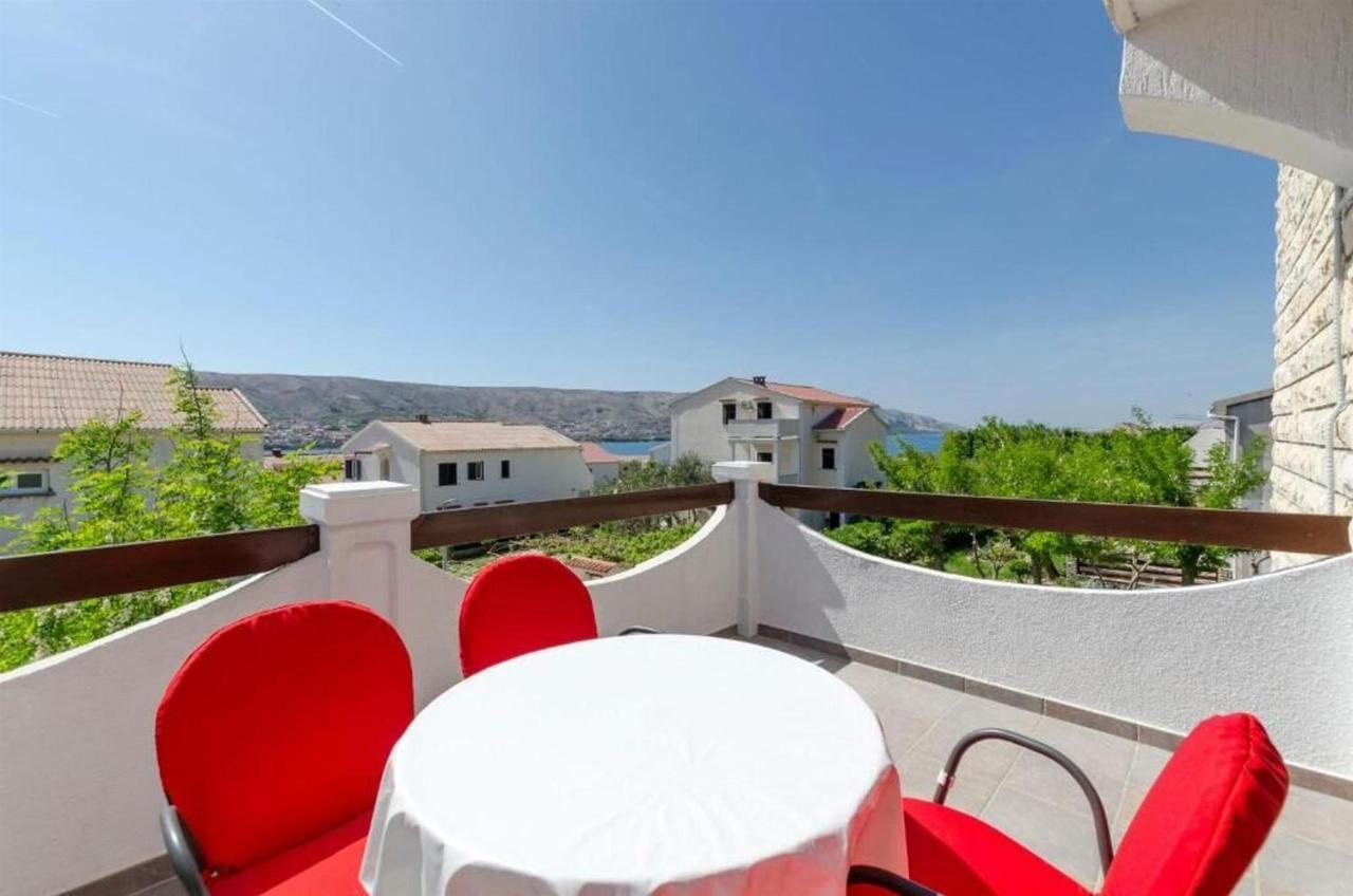 Apartments Spavalo 파그 외부 사진