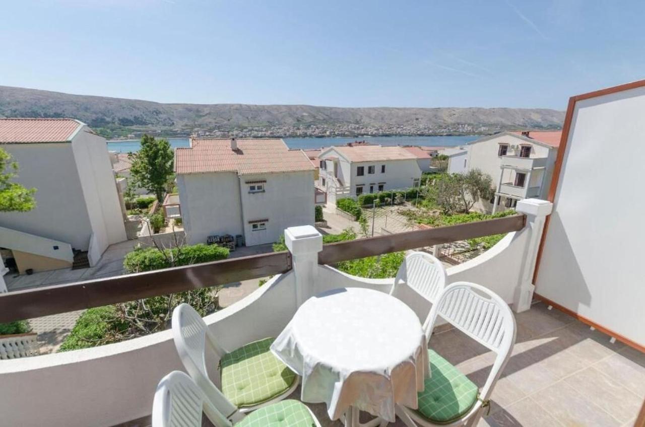 Apartments Spavalo 파그 외부 사진