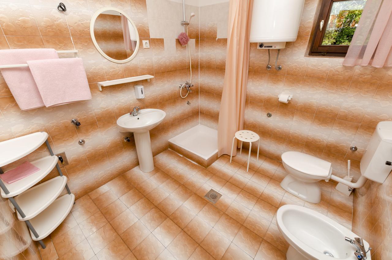 Apartments Spavalo 파그 외부 사진