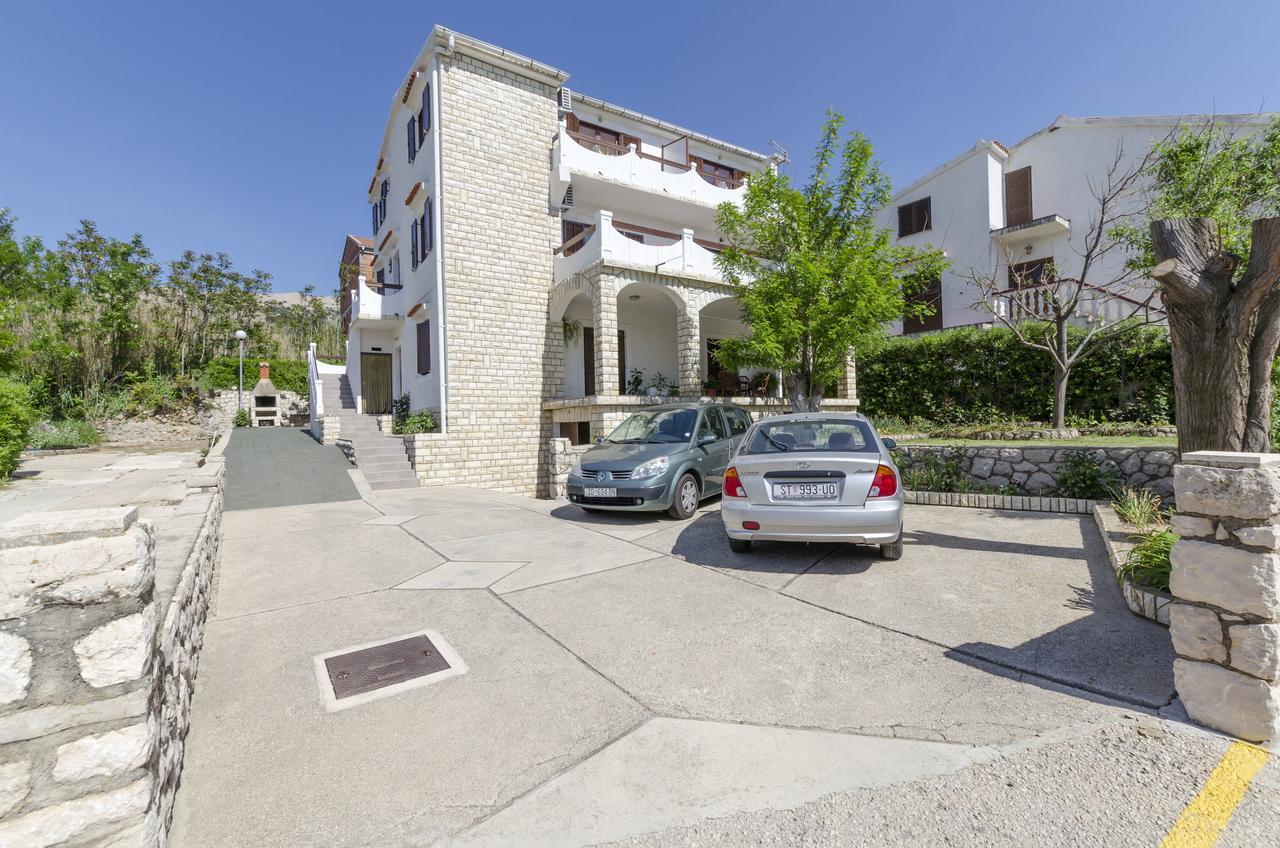 Apartments Spavalo 파그 외부 사진